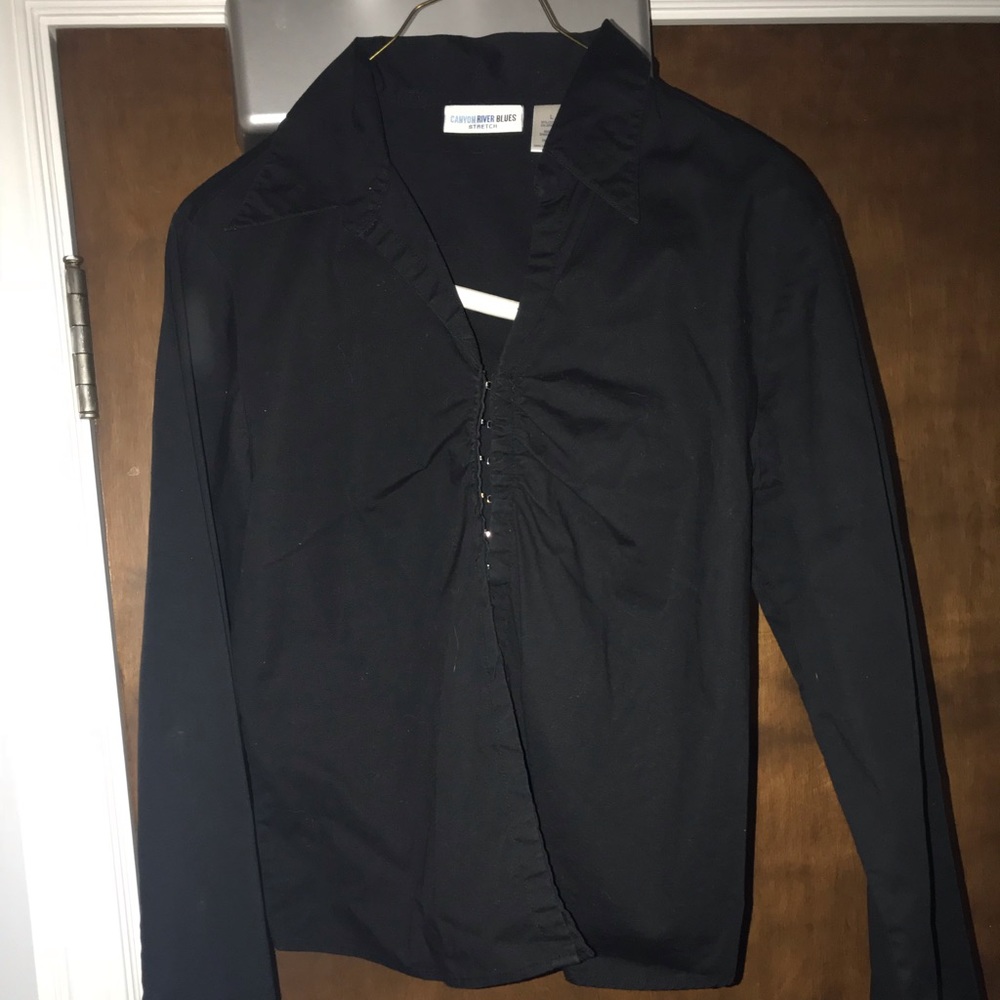Black blouse with sexy hooks and open bottom